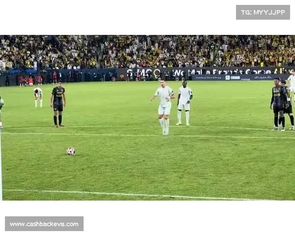 5-2大胜难掩焦点 C罗失点成配角 奇兵双响救主逆袭破门 5-2大胜难掩焦点 C罗失点成配角 奇兵双响救主逆袭破门